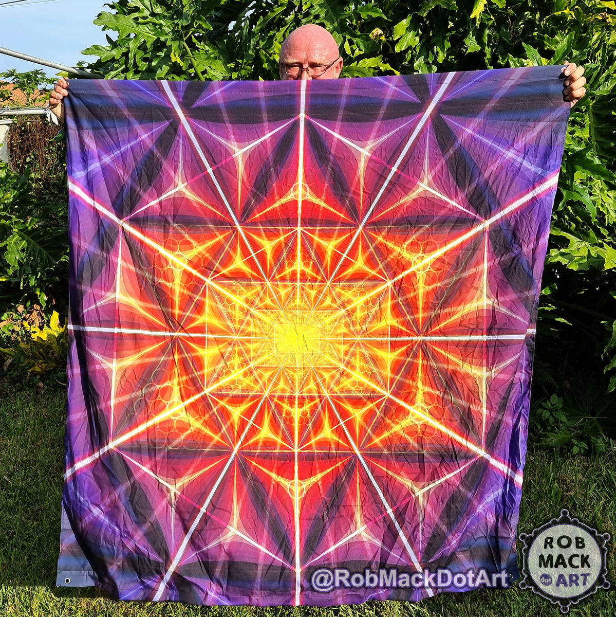 Weaving migraine visions into psychedelic tapestries